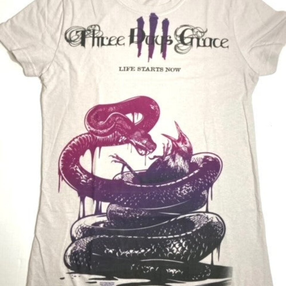 Three Days Grace "Life Starts Now" Lt. Purple NOS Girls Junior S T-Shirt
